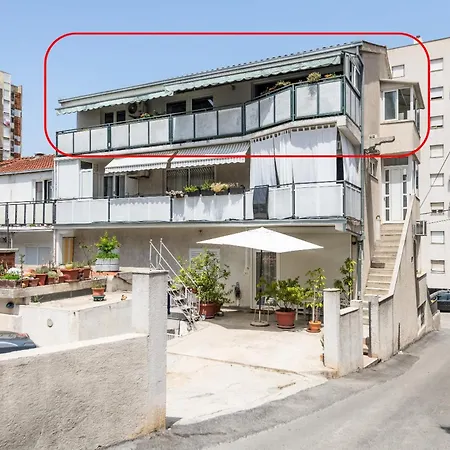 Διαμέρισμα Spacious W Three Balconies And Parking Σπλιτ